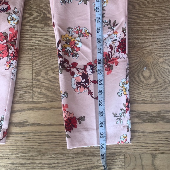 New York and Company Dress Pants - Picture 5 of 5